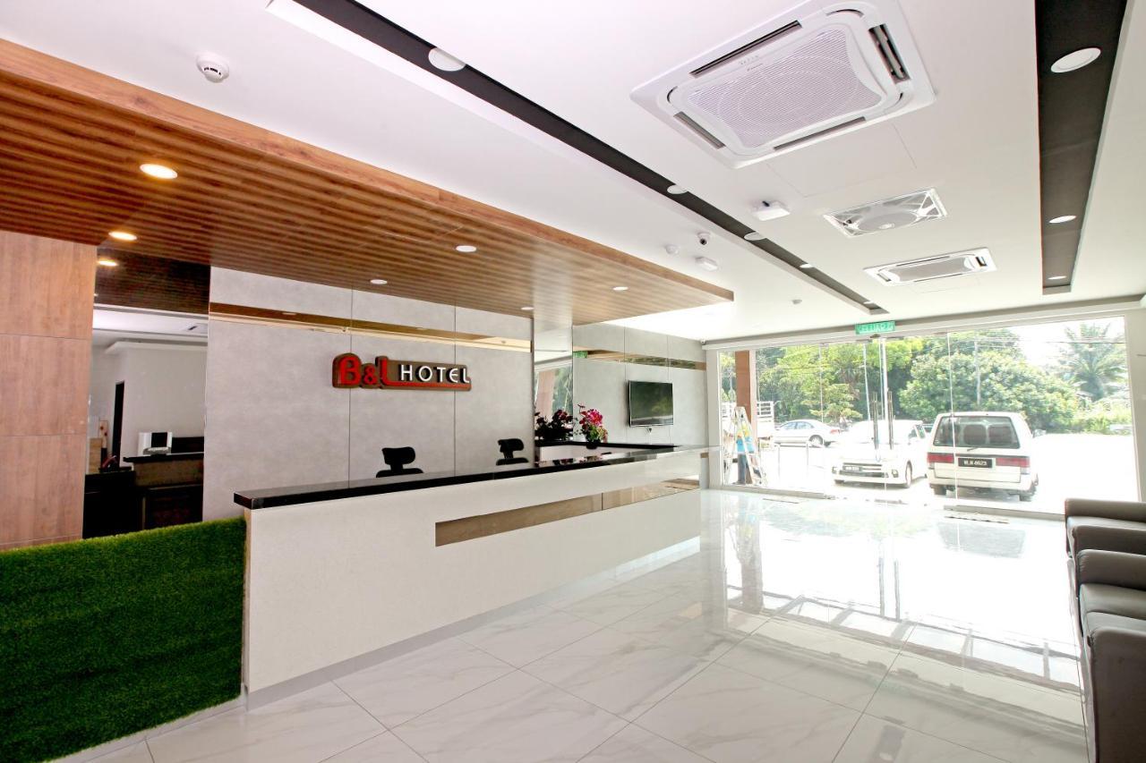 B&L Hotel Sungkai Exterior photo