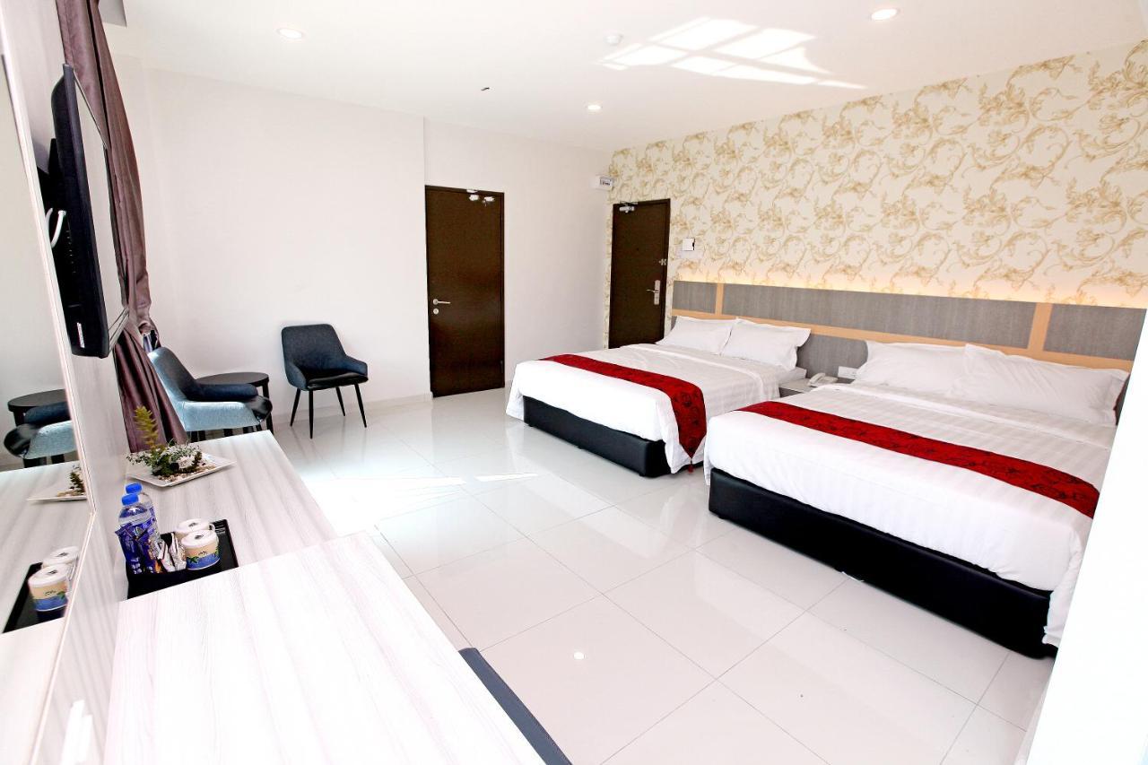 B&L Hotel Sungkai Exterior photo