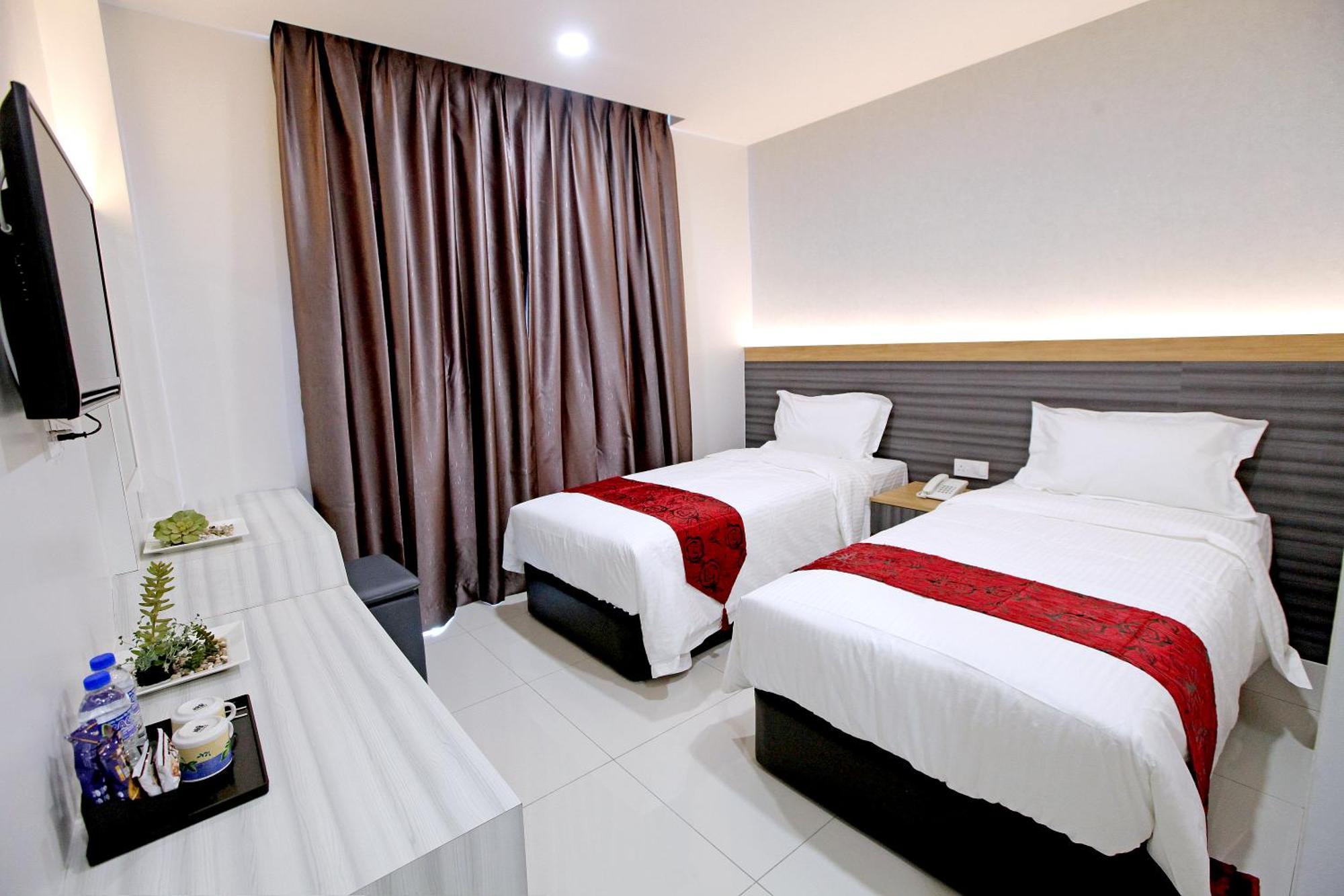 B&L Hotel Sungkai Exterior photo